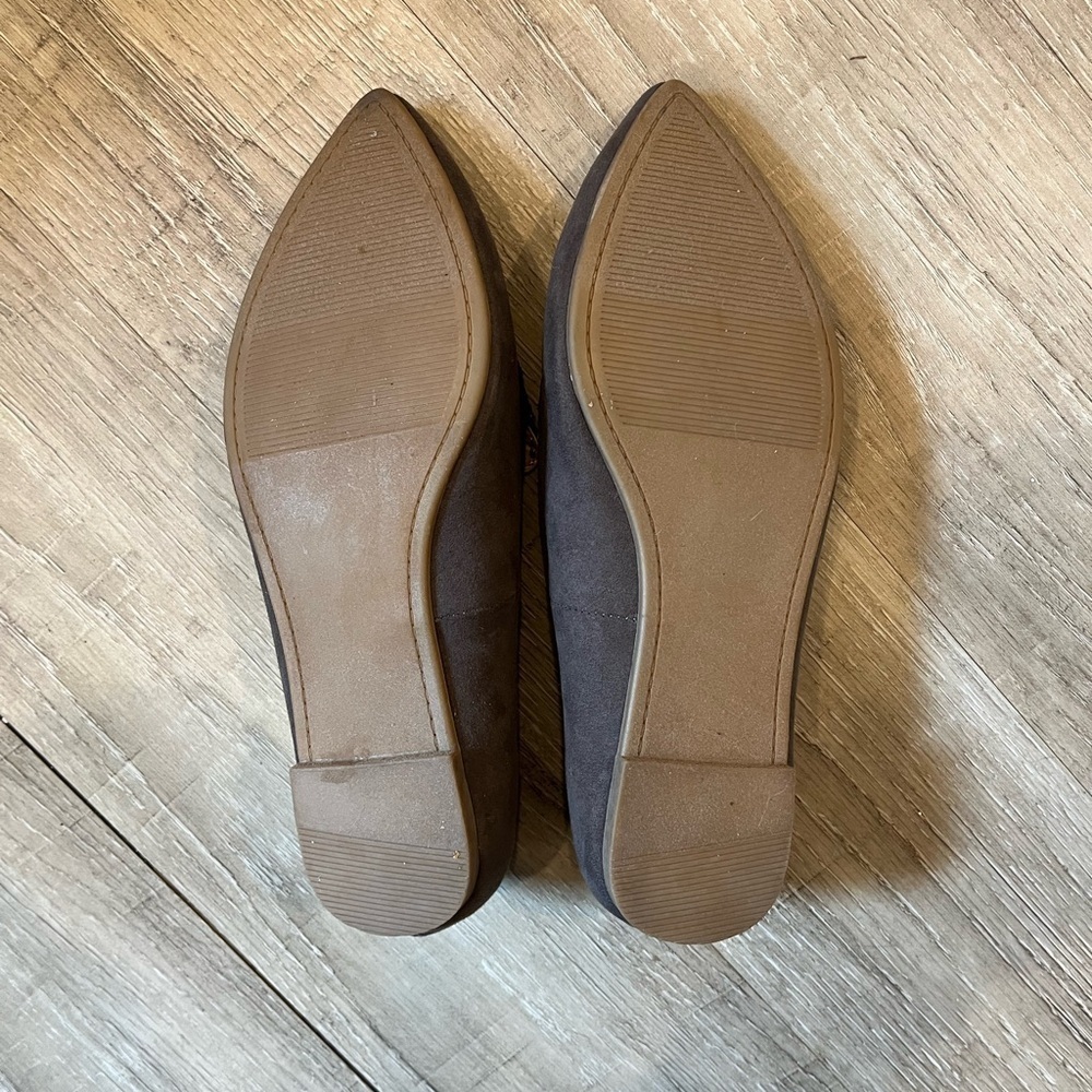 Torrid Perforated Taupe Brown Loafers 9W - Picture 13 of 15